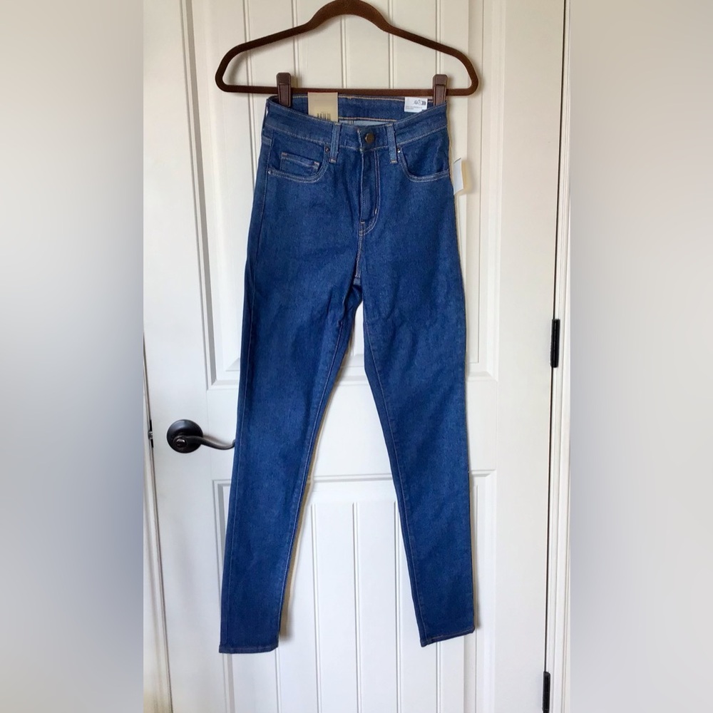 Levi's High-Rise Dark Blue Slim Jeans NWT